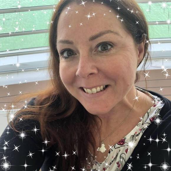 Meet your Posher, Michelle - Picture 1 of 1